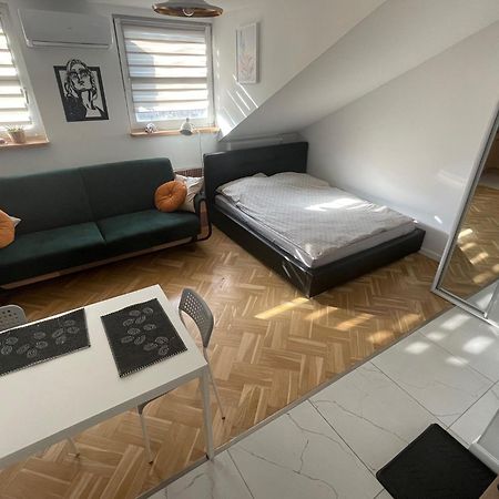 Апартаменты Kawalerka Premium A 29M2 - Po Remoncie - Nowa! Варшава Экстерьер фото